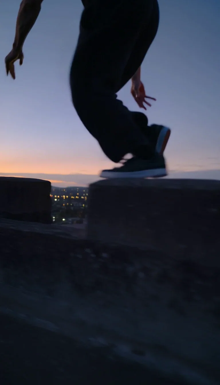 Thumbnail for Kling AI video example: rooftop parkour with real weight